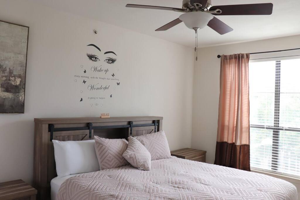 Blessed Home For Blessed Guests ออสติน ภายนอก รูปภาพ
